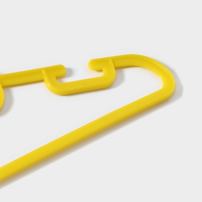 Плечики - вешалки для одежды Доляна, 28,5&times;0,4&times;14,5 см, 10 шт, детские, цвет жёлтый