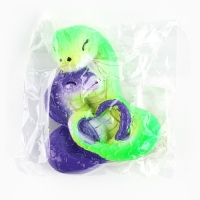 Магнит новогодний &laquo;Змеи&raquo; на Новый год, 4,8 х 5,5 см