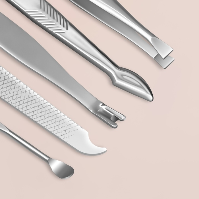 Набор маникюрный «Рептилия», 8 предметов, в футляре, цвет коричневый Набор маникюрный «Рептилия», 8 предметов, в футляре, цвет коричневый