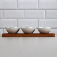 Менажница «Алале», 3 шт:150 мл, деревянное основание, фарфор, Иран Менажница «Алале», 3 шт:150 мл, деревянное основание, фарфор, Иран