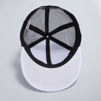 Кепка мужская с прямым козырьком Overhat, цвет белый, сетка, р-р 56