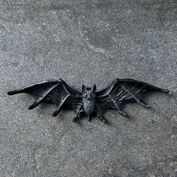 Вешалка - ключница Вешалка - ключница "Летучая мышь"