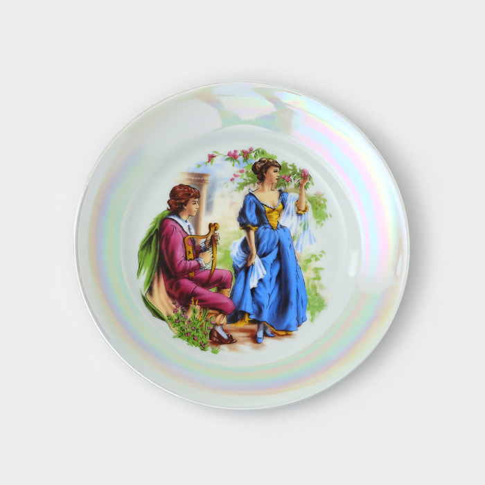 Набор тарелок фарфоровых «Мадонна», d=17 см, 6 шт, цвет МИКС Набор тарелок фарфоровых «Мадонна», d=17 см, 6 шт, цвет МИКС