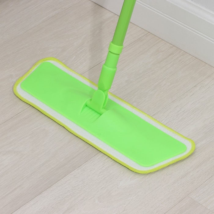 Швабра для мытья пола плоская Доляна, насадка на липучке из микрофибры 40×14 см, 40 гр, телескопическая ручка 80(120) см Швабра для мытья пола плоская Доляна, насадка на липучке из микрофибры 40×14 см, 40 гр, телескопическая ручка 80(120) см