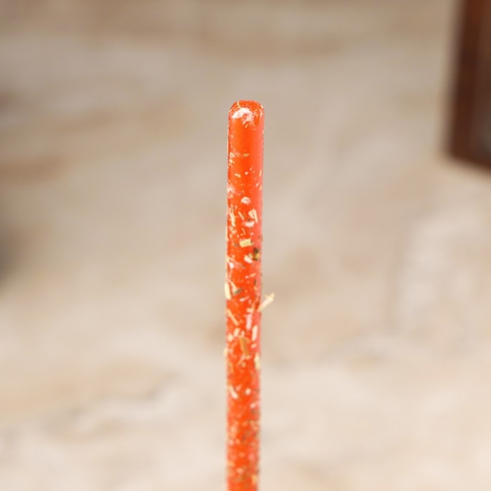 Свеча магическая восковая "Привлечение удачи", с клевером, 16х0,6 см, красный