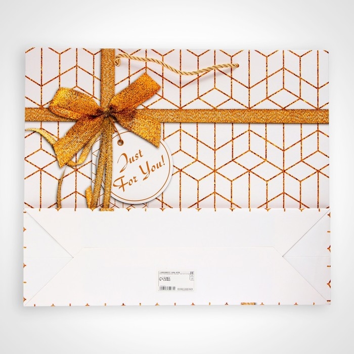 Пакет ламинированный «Бантик», 38 × 32 × 12 см Пакет ламинированный «Бантик», 38 × 32 × 12 см