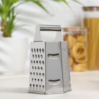 Тёрка шестигранная Доляна &laquo;Металлик&raquo;, 10&times;13,5&times;19,5 см, цвет хромированный