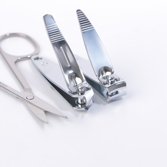 Набор маникюрный, 6 предметов, в футляре, цвет фуксия Набор маникюрный, 6 предметов, в футляре, цвет фуксия