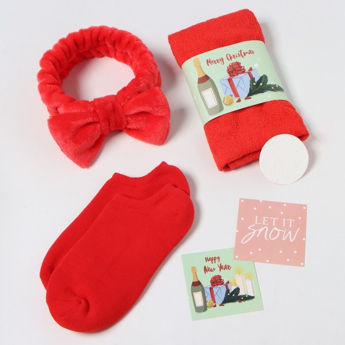 Новогодний подарочный набор Этель "Winter time", полотенце 30х60 см и аксессуары