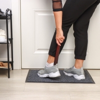 Ложка для обуви Доляна, с петелькой, деревянная, 30&times;4 см, цвет коричневый