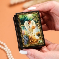 Шкатулка &laquo;Ангелочек с птичками&raquo;, 6&times;9 см, лаковая миниатюра