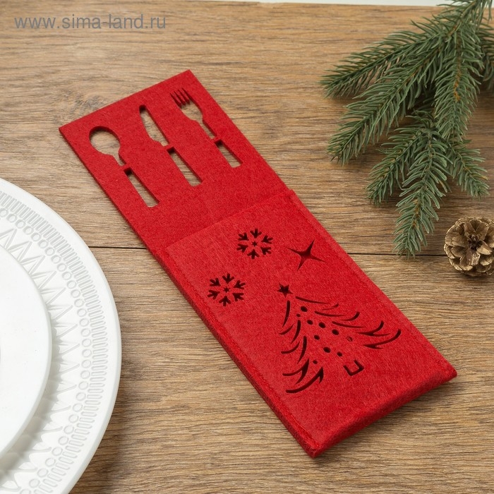Новый год. Конверт для столовых приборов Доляна &laquo;Новый год&raquo;, цвет красный, 25х8, 5 см