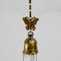 Музыка ветра металл "Бабочки и 6 цветных колокольчиков" 55х4,7х4,2 см Музыка ветра металл "Бабочки и 6 цветных колокольчиков" 55х4,7х4,2 см