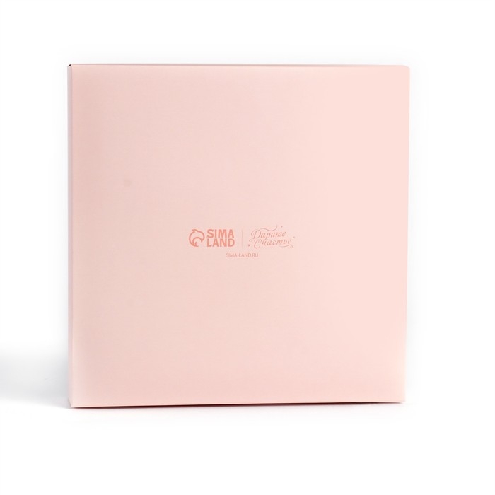 Коробка для конфет «Нежность», 18.9 х 18.9 х 3.8 см Коробка для конфет «Нежность», 18.9 х 18.9 х 3.8 см