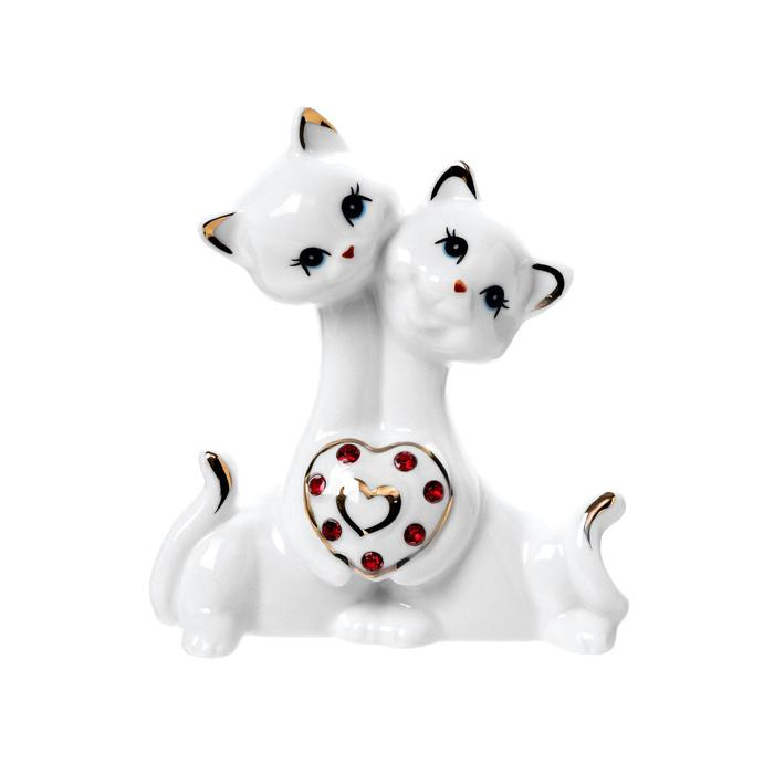 Сувенир керамика "Котята с сердцем со стразами" белый с золотом 10,2 см