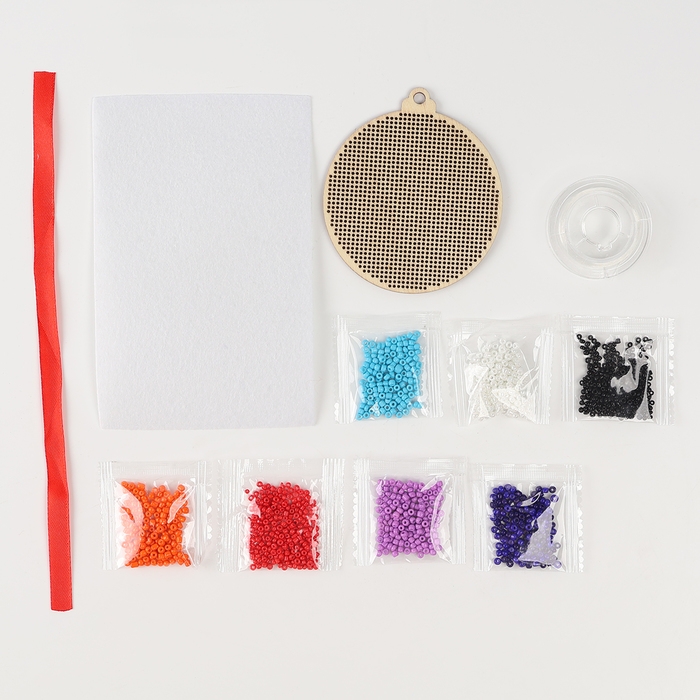 Вышивка бисером на деревянной подвеске на новый год &laquo;Змея&raquo;, новогодний набор для творчества, символ года 2025