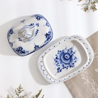 Маслёнка &laquo;Тюльпан&raquo;, 16х10,5х10 см, гжель