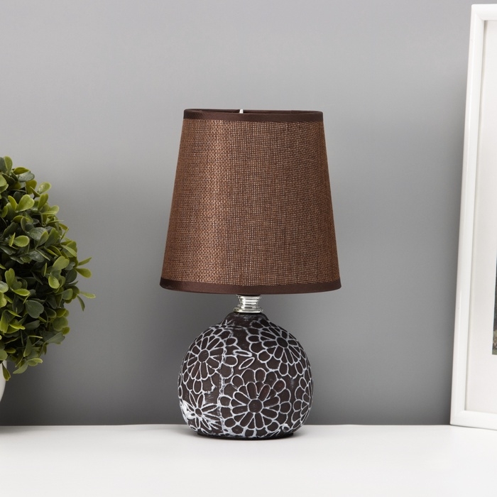 Настольная лампа "Элис" Е14 40вт коричневый 13х13х25 см