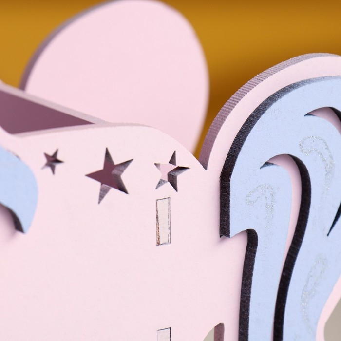 Кашпо деревянное 21.5&times;7&times;21 см уникальное "Единорог", розовый сиреневый