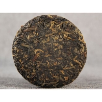 Китайский выдержанный красный чай "Xiao xiangtian", 100 г, 2022 г, Юньнань, блин Китайский выдержанный красный чай "Xiao xiangtian", 100 г, 2022 г, Юньнань, блин