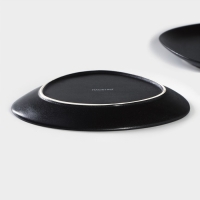 Набор тарелок фарфоровых Magistro Carbon, 21×18,5см, цвет чёрный Набор тарелок фарфоровых Magistro Carbon, 21×18,5см, цвет чёрный