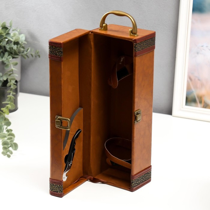 Шкатулка дерево, кожзам под бутылку Шкатулка дерево, кожзам под бутылку "Виноделие" открывашка 34,5х11,5х12 см