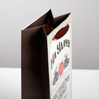 Пакет подарочный под бутылку, упаковка, «Настоящему мужику», 36 х 13 х 10 см Пакет подарочный под бутылку, упаковка, «Настоящему мужику», 36 х 13 х 10 см