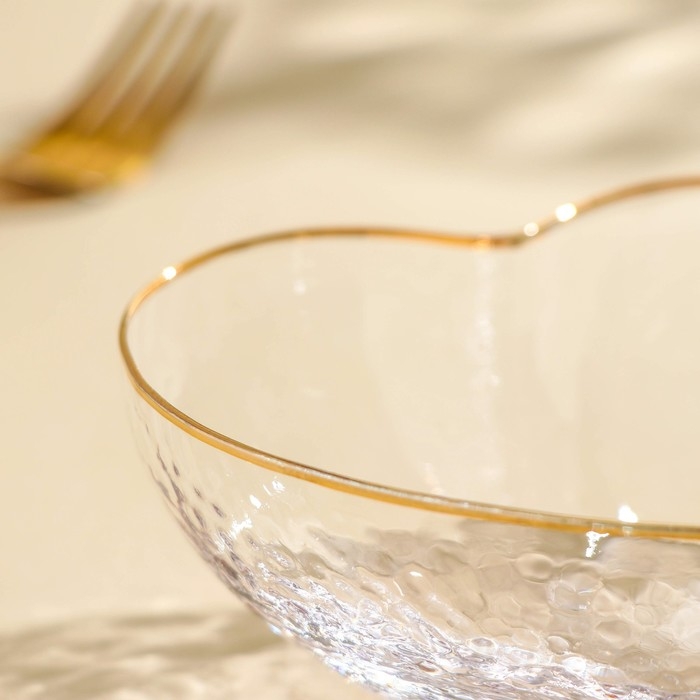 Миска стеклянная фигурная &laquo;Сердце&raquo;, 220 мл, 12&times;10,5&times;5 см, цвет прозрачный