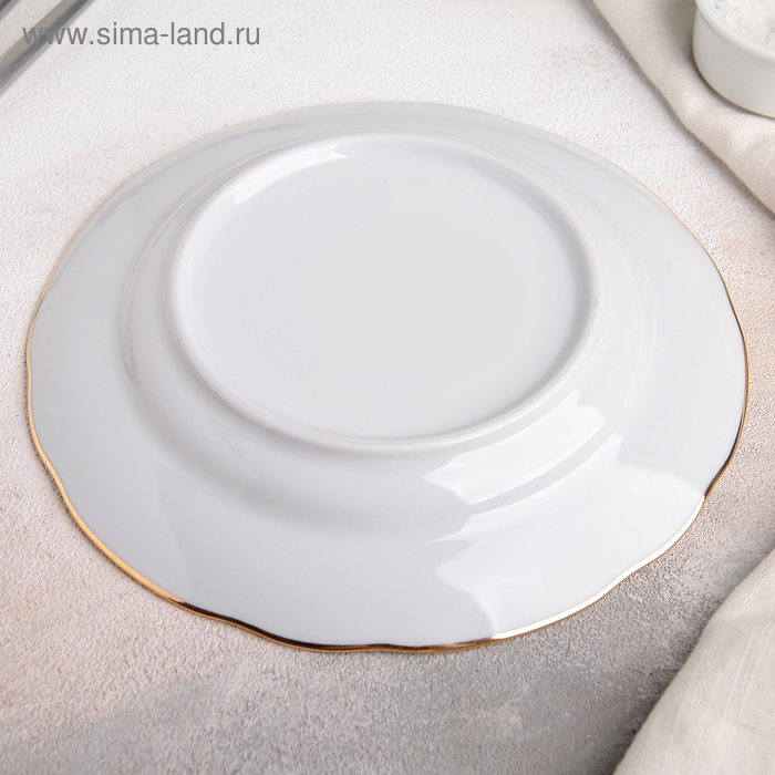Тарелка &laquo;Оливки&raquo;, d=20 см, цвет белый с золотой отводкой
