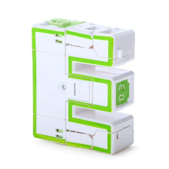 Набор роботов «Алфавит», трансформируется, световые и звуковые эффекты, 6 букв, собираются в 1 робота Набор роботов «Алфавит», трансформируется, световые и звуковые эффекты, 6 букв, собираются в 1 робота