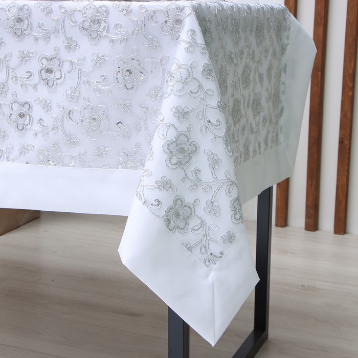 Скатерть Этель с пайетками, 110 х 160 &plusmn;5 см, п/э