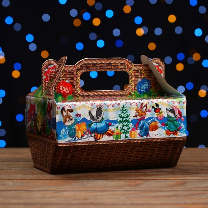 Новый год. Подарочная коробка Новый год. Подарочная коробка "Лукошко" 28 x 15,1 x 20,8 см.