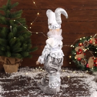 Новогодний шут "В блестящем костюме" двигается, 48х16 см, серебро