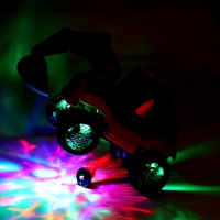 Трактор «Стройка», подвижные детали, свет и звук, работает от батареек, цвет бирюзовый Трактор «Стройка», подвижные детали, свет и звук, работает от батареек, цвет бирюзовый