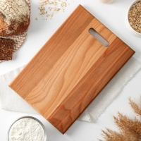 Доска разделочная с ручкой Доляна, 34&times;23&times;1,8 см, бук