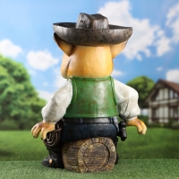 Садовая фигура "Шериф" 52х40х67см Садовая фигура "Шериф" 52х40х67см