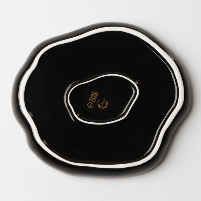 Тарелка керамическая неровный край &laquo;Синяя&raquo;, 17 см, цвет синий