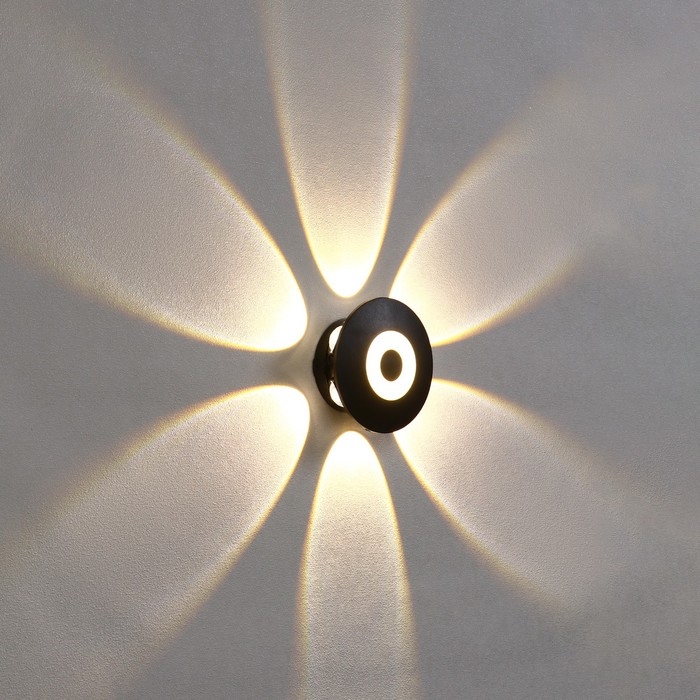 Светильник фасадный &laquo;Искра&raquo;, FSD-053, 8 Вт, 3000К, 6 лучей, IP65, 220 В, пластик, черный