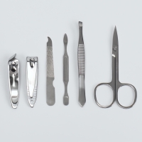 Набор маникюрный &laquo;Нежность&raquo;, 6 предметов, в футляре, цвет красный