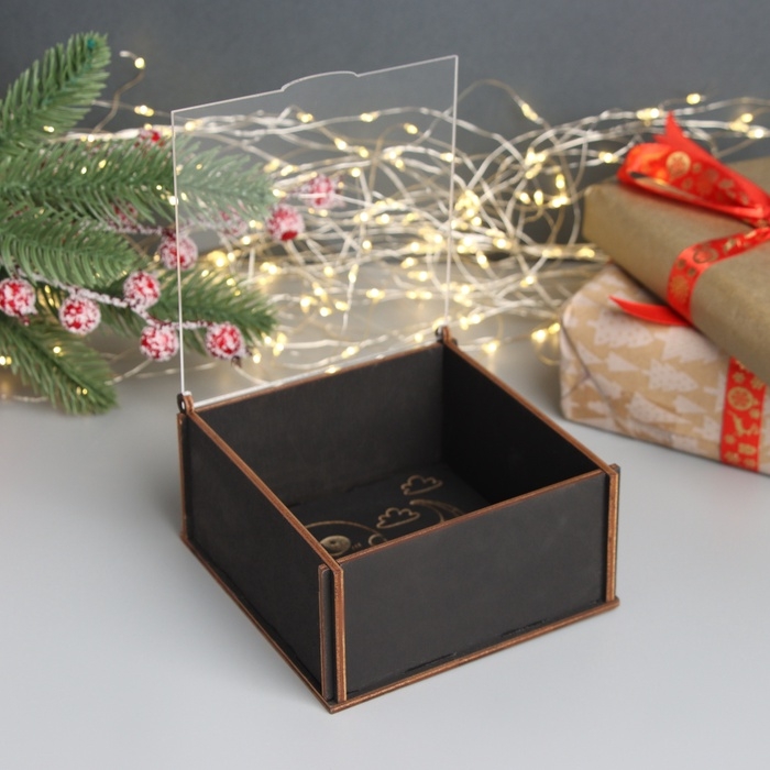 Новогодняя шкатулка Новогодняя шкатулка "Змейка с облаками" 6х12х12 см