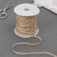 Тесьма отделочная &laquo;Вьюнчик&raquo; с золотой нитью, 5 мм, 27 &plusmn; 1 м, цвет бежевый