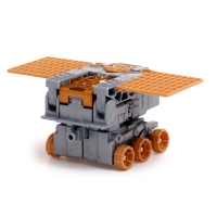 Робот &laquo;Луноход&raquo;, трансформируется, с металлическими элементами