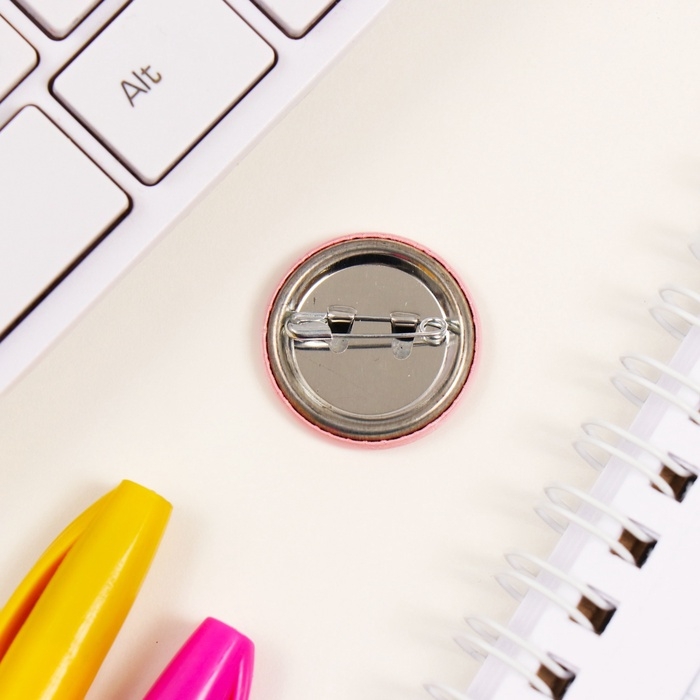 Значки закатные набор 3 шт d=25 мм "Совершенство" 7х7 см