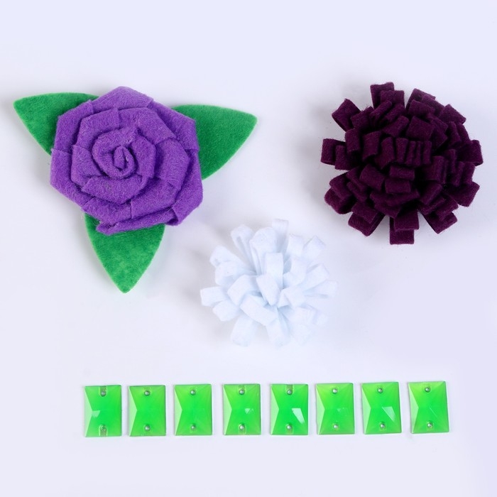 Набор для творчества: декор из фетра и набор бусин &laquo;Цветочная композиция&raquo;