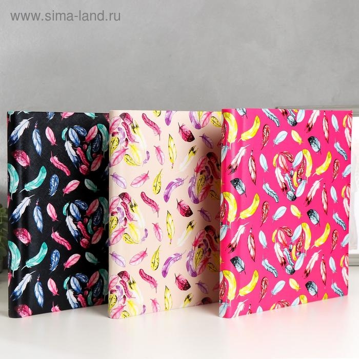 Фотоальбом магнитный 20 листов "Яркие пёрышки" кожзам МИКС 31,5х27,5х2 см