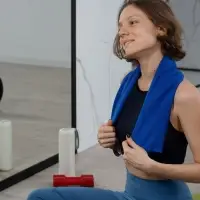 Спортивное полотенце Vigo Small, черное