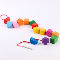 Счётный материал &laquo;Бусы. Геометрия&raquo;, 15 деталей