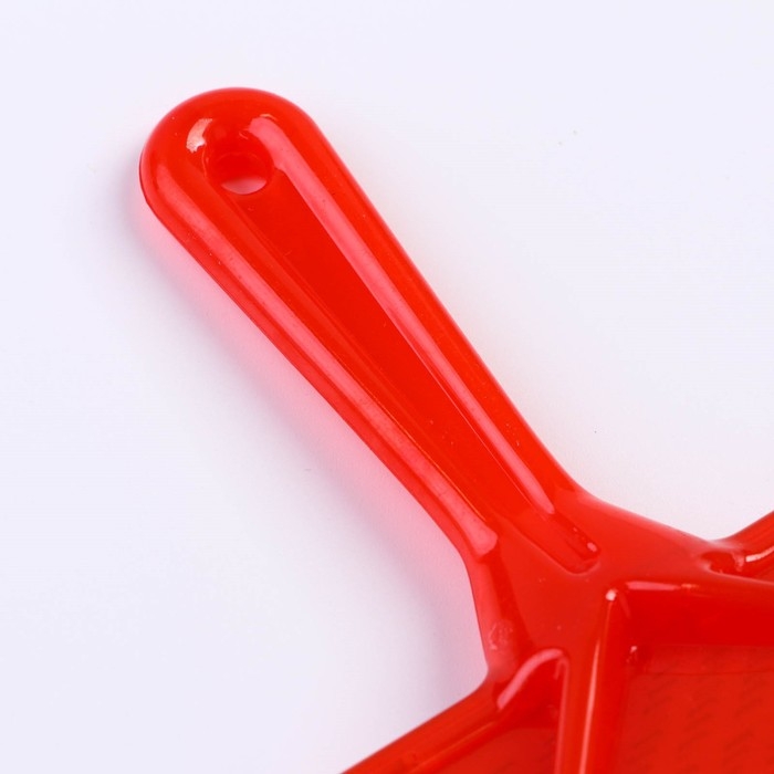 Пуходерка Пуходерка "Симпл" с прозрачной ручкой, с каплями, 9,5 х 13,8 см, красная