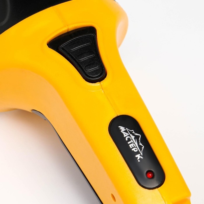 Фонарь ручной аккумуляторный Фонарь ручной аккумуляторный "Мастер К.", 3 Вт, 3 режима, 24.5 х 13.5 см