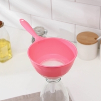 Воронка-сито пластиковая &laquo;Комбо&raquo;, 24,5&times;12&times;14,5 см, цвет МИКС